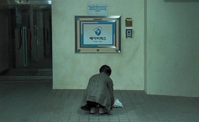 Kép a Broker című dél-koreai filmből