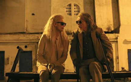 Kép az Only Lovers Left Alive című Jarmusch-filmből