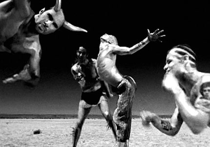 Red Hot Chili Peppers: Give It Away (r. Stéphane Sednaoui)